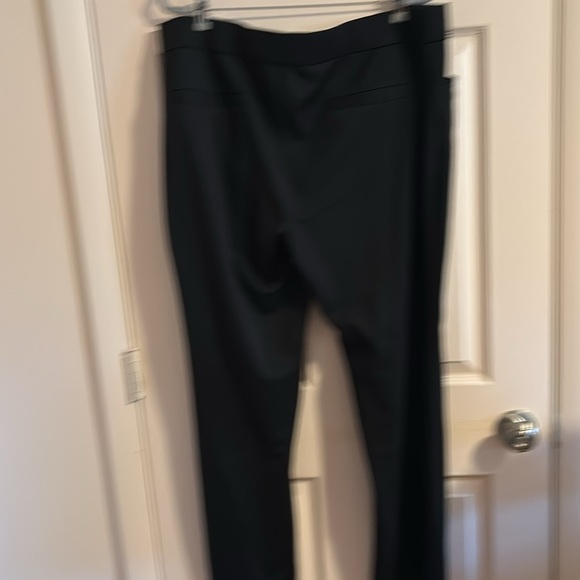Chic Black Ankle-Length Women's Pants - Picture 2 of 2